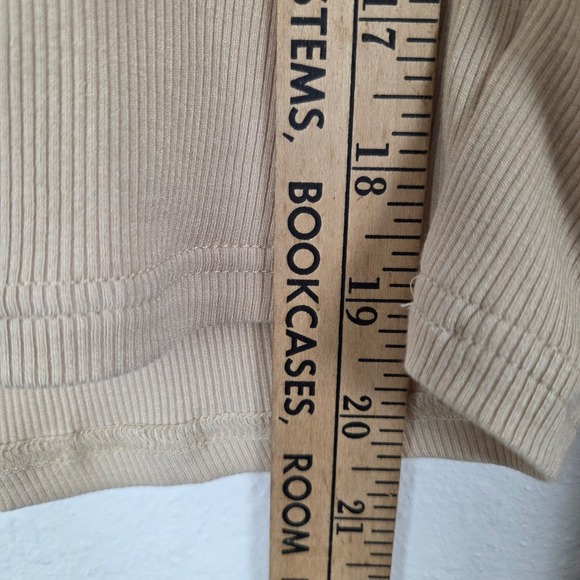 iGENJUN Women Large NWT Beige Ribbed Long Sleeve Scoop Neck Top - Picture 9 of 9